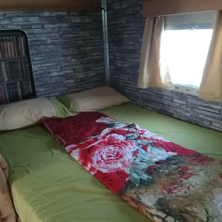 Campsite Pitsoni 2*
