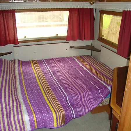 Campsite Pitsoni 2*
