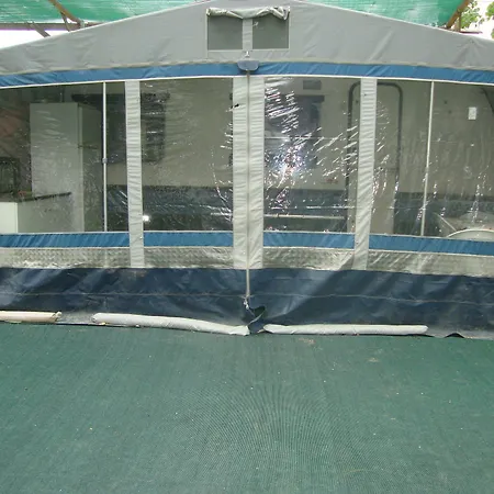 Pitsoni 2* סיקיה